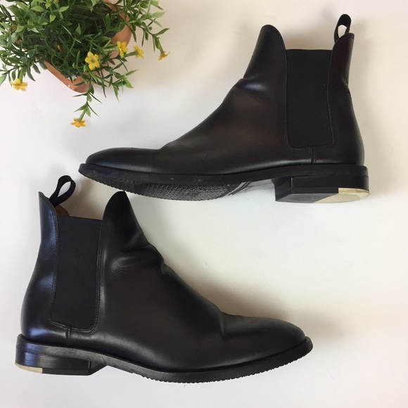 Everlane Shoes - Everlane ‘The Chelsea Boot’ Black Leather Size 8.5